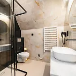 לינה וארוחת בוקר Siedmiu Kroli Rooms&spa בוקוווינה טטז'אנסקה