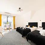 Siedmiu Kroli Rooms&spa בוקוווינה טטז'אנסקה