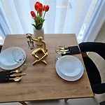 לינה וארוחת בוקר Siedmiu Kroli Rooms&spa בוקוווינה טטז'אנסקה