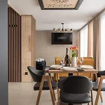 Siedmiu Kroli Rooms&spa לינה וארוחת בוקר 3*