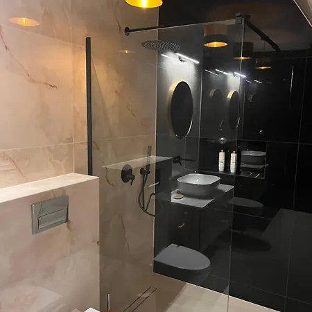 Alojamento de Acomodação e Pequeno-almoço Siedmiu Króli Rooms&spa