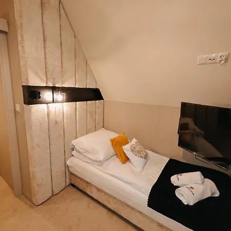 Bed & Breakfast Siedmiu Kroli Rooms&spa 3*